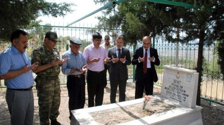 Vali Mahmut Demirtaş Şehit Kabrini Ziyaret Etti
