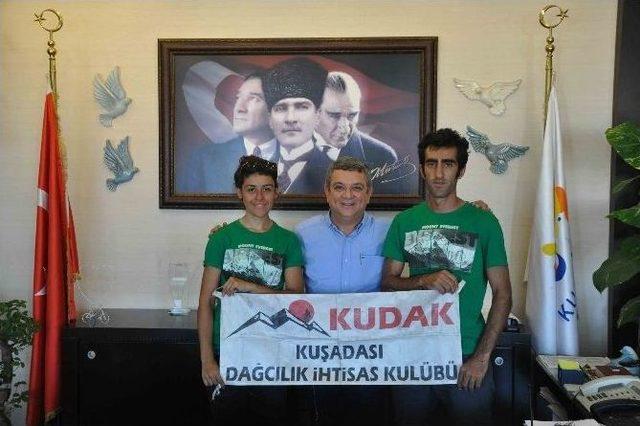 Kuşadalı Aslının Büyük Başarısı