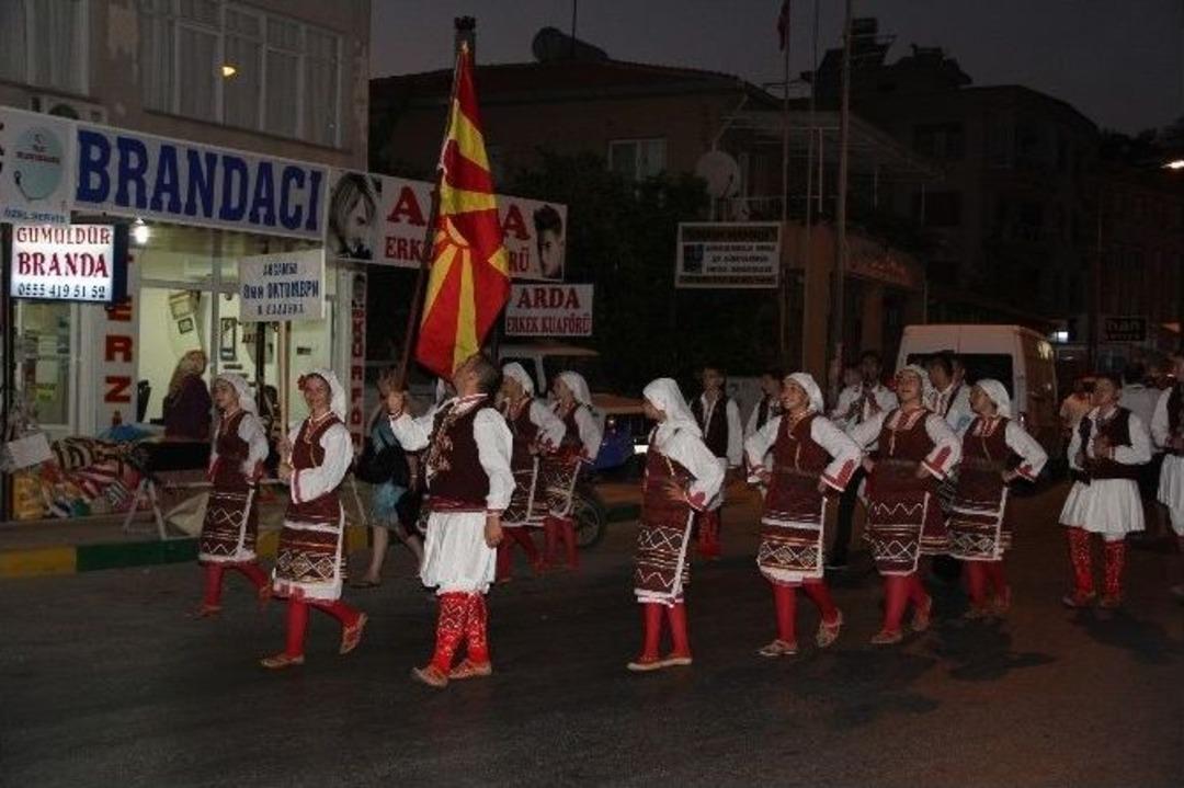 Menderes&rsquo;te Coşkulu A&ccedil;ılış