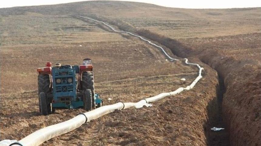 Ulaş&rsquo;ta K&ouml;ylerin Ve Mezraların İ&ccedil;me Suyu Hattı Yenileniyor