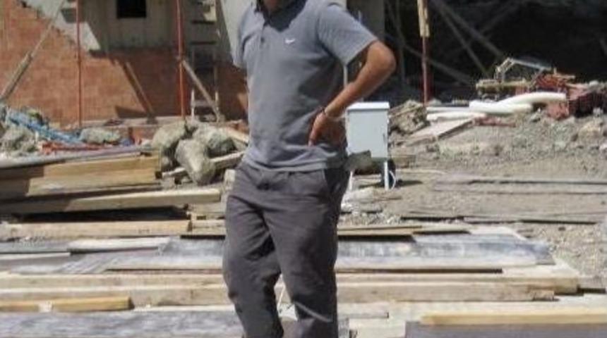 Deredeki G&ouml;lete Atlarken Canından Oldu