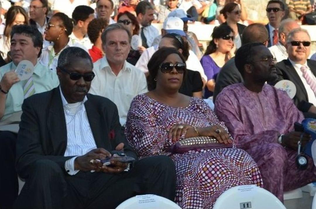 D&uuml;nya İzmir&rsquo;de Buluşuyor