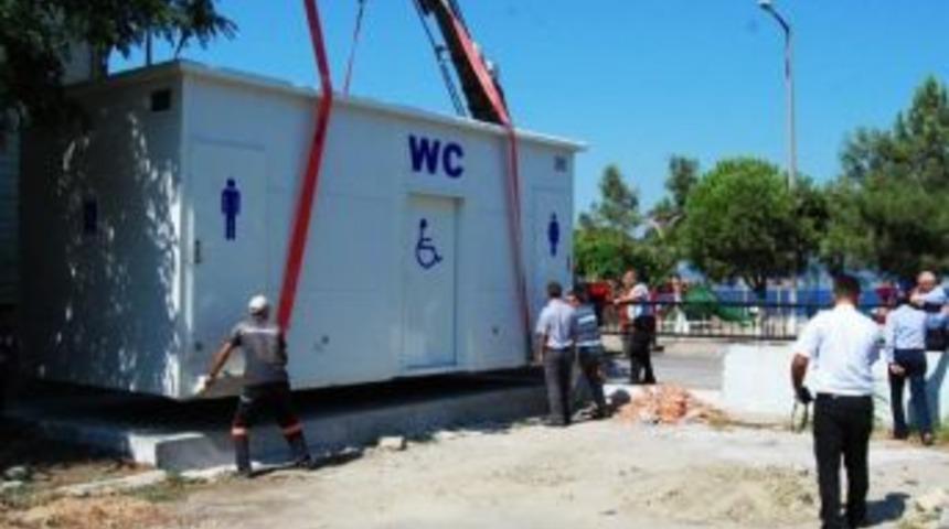 Lapseki İl&ccedil;esine Seyyar L&uuml;ks Tuvalet