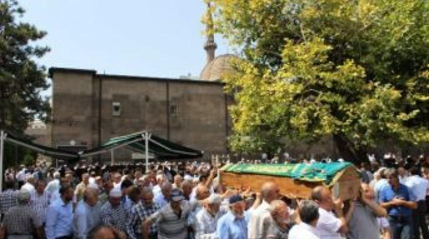 &Ouml;ki Y&ouml;netim Kurulu Başkanı Naci Arslantaş&rsquo;ın Acı G&uuml;n&uuml;