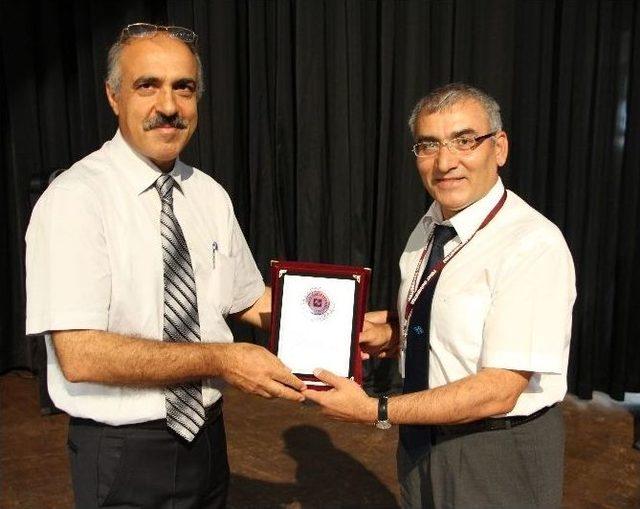 ’vıı. Ursı Türkiye Bilimsel Kongresi Ve Genel Kurul Toplantısı’ Başladı