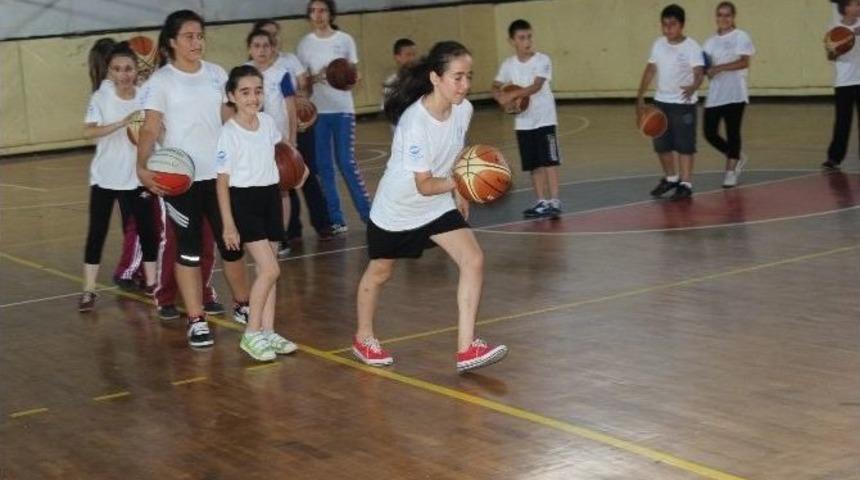 Basketbol Yaz Spor Okulu Sona Eriyor