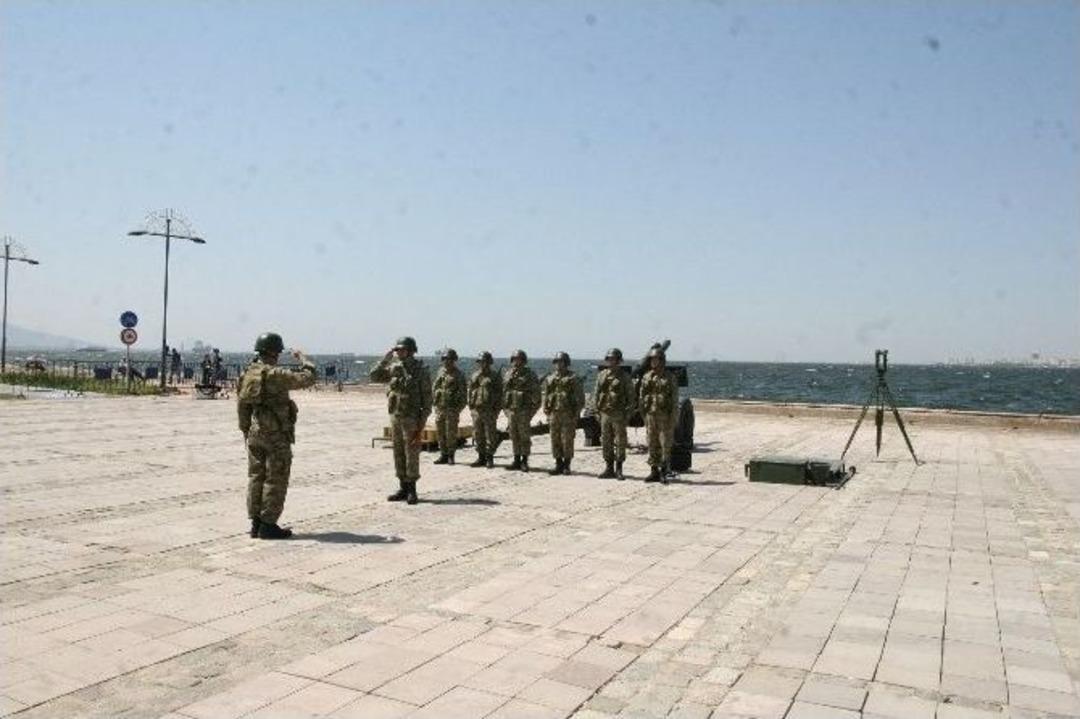 Erdoğan İ&ccedil;in 101 Pare Top Atışı Yapıldı