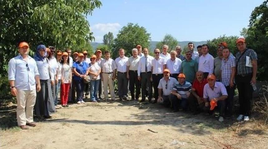 "tarla G&uuml;n&uuml;", &Ccedil;eltik&ccedil;i İl&ccedil;esinde Yapıldı