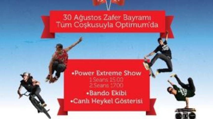 Optimum&rsquo;da Zafer Bayramı Coşkusu