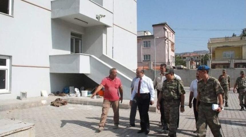 Vali Demirtaş, G&ouml;lbaşı İl&ccedil;esindeki Kamu Yatırımlarını İnceledi