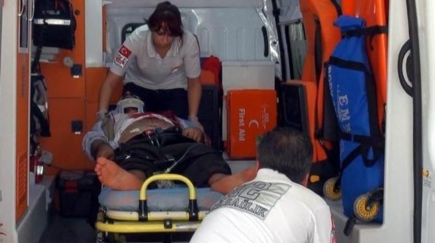 Ekmek Almaya Giden Kapıcıya Fırın &Ccedil;alışanları Tarafından Darp