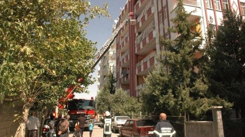 Baca Yangını Paniğe Neden Oldu