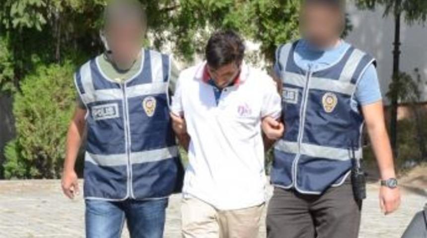 G&uuml;m&uuml;şhane&rsquo;de Telefon Dolandırıcısı Yine Su&ccedil;&uuml;st&uuml; Yakalandı