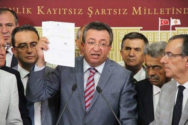 Chp Grup Başkanvekili Altay’a Göre İç Tüzük Kitapçığını Fırlatmak ’demokratik Hakmış’