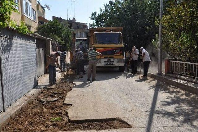 Nazilli’de Bozulan Yollar Tamir Ediliyor