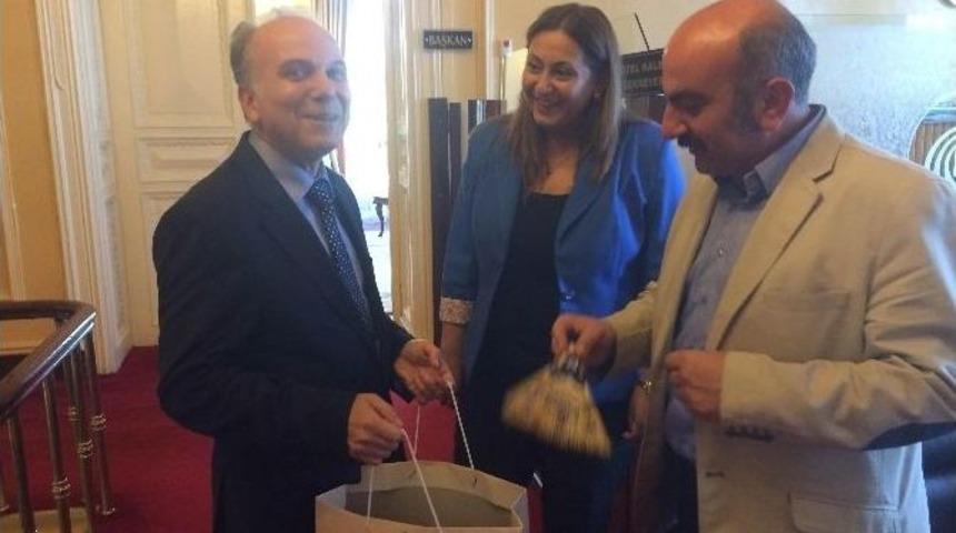 İsrail İstanbul Başkonsolosu Kamhi’den Edirne Belediyesi’ne Ziyaret