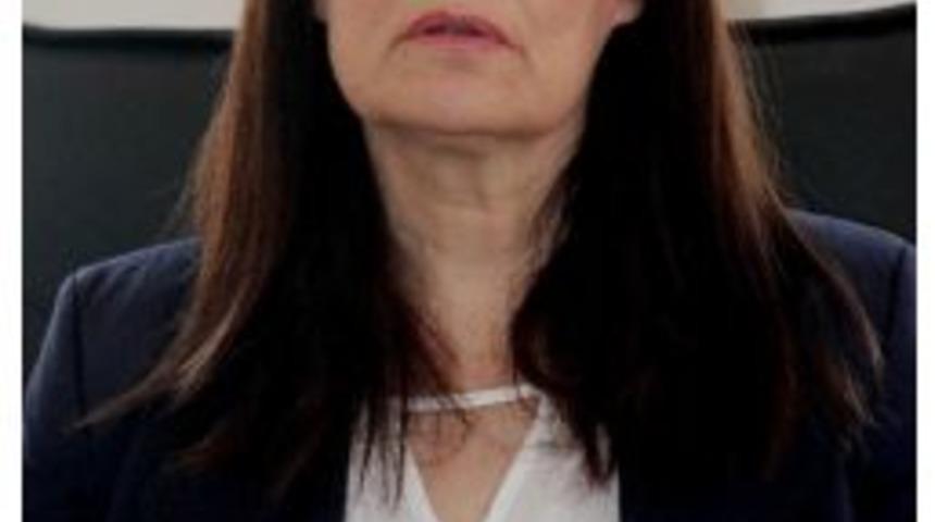 &Uuml;nl&uuml; Kaleci Volkan Demirel&rsquo;e Tepkiler S&uuml;r&uuml;yor