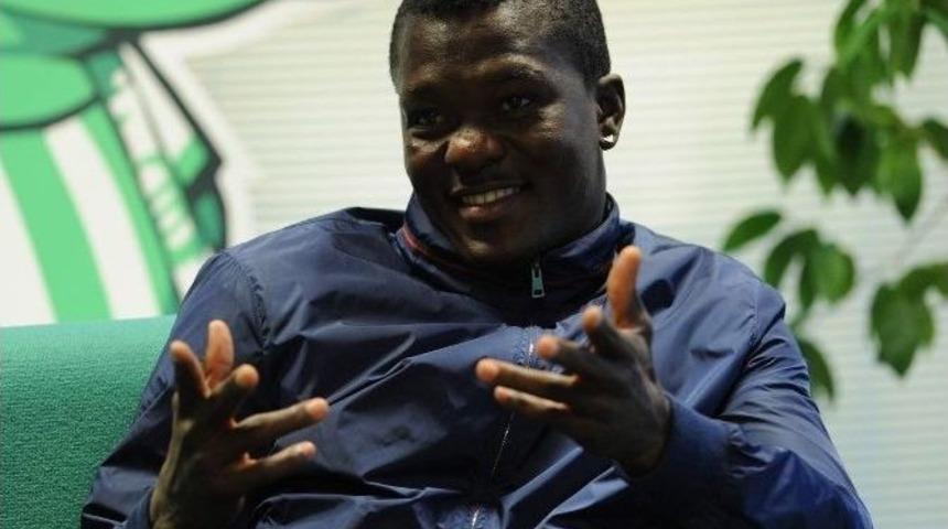 Bursaspor Bangura İle Yollarını Ayırdı