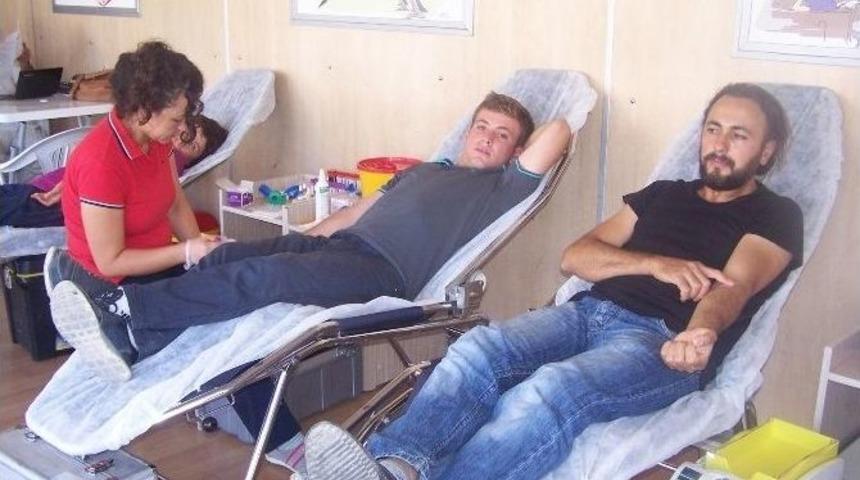 Korkuteli&rsquo;nde İki G&uuml;nde 123 &Uuml;nite Kan Bağışı