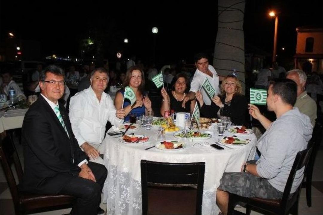 Urla Gen&ccedil;lik Spor Kul&uuml;b&uuml; 68. Yaşını Kutladı