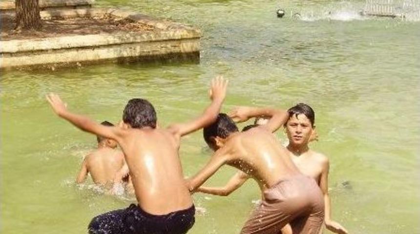 Sıcak &Ccedil;ocuklarda İshal Ve Zehirlenmelere Yol A&ccedil;ıyor