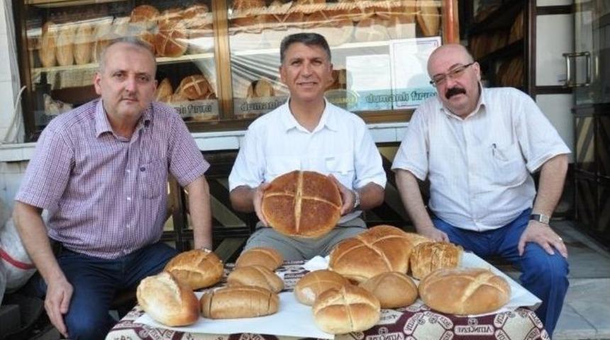 &Ouml;demiş Kaymakamı Esnafı Ziyaret Etti