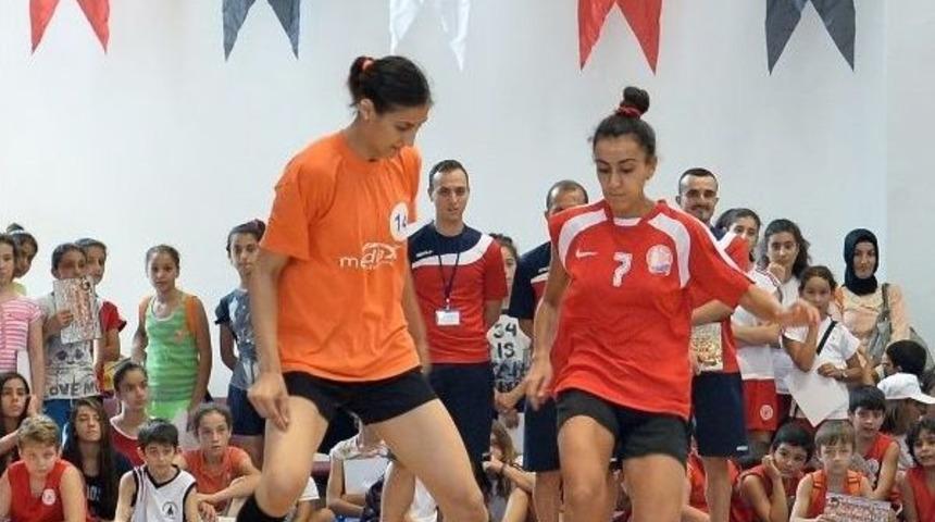 Muratpaşa&rsquo;dan Muhteşem Kapanış