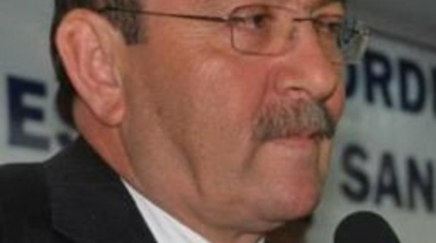 Oda Başkanı: &ldquo;avm&rsquo;ler K&uuml;&ccedil;&uuml;k Esnafı Bitiriyor&rdquo;