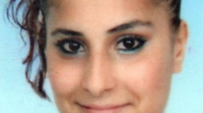 Nişanlısı Ayrılmak İsteyince Balkondan Atladı