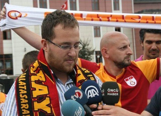Düzceli Taraftarlardan, Fenerbahçe Kalecisi Volkan’a Şok