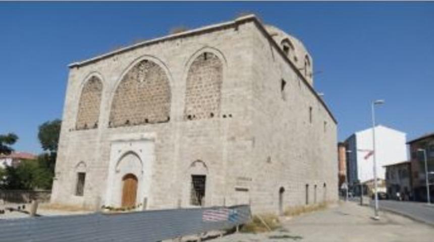 Taşhoron Kilisesi&rsquo;ndeki Restorasyon Durdu