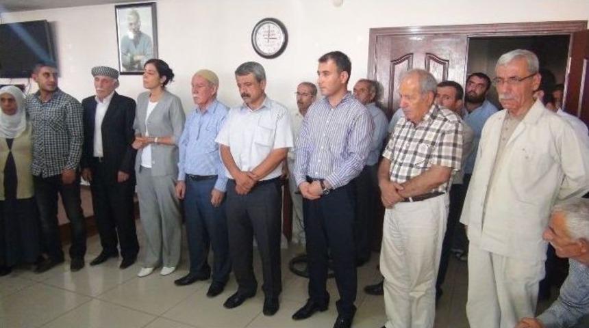 Hdp Husumetli İki Aileyi Barıştırdı