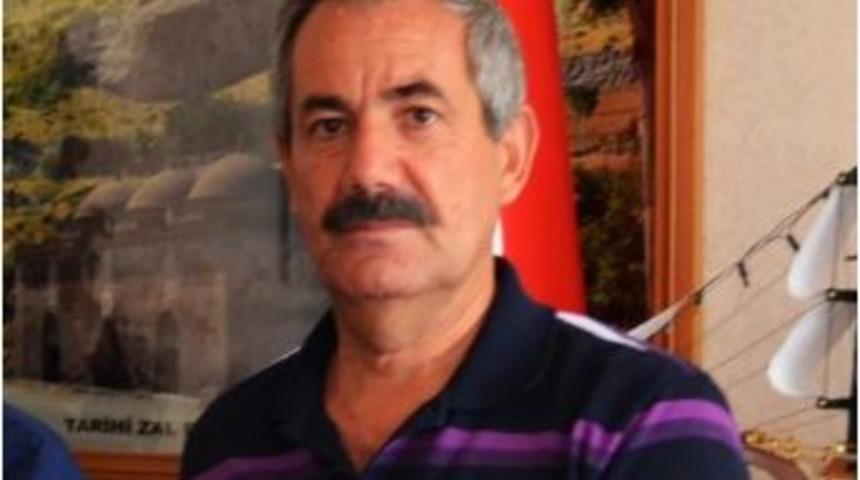 Belediye Başkanı Necati G&uuml;rsoy Zafer Bayramını Kutladı