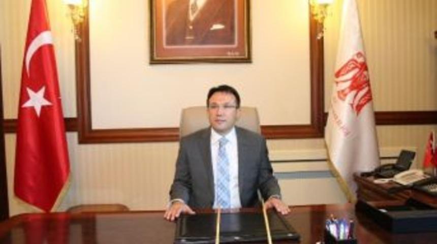 Vali Akdemir&rsquo;in 30 Ağustos Zafer Bayramı Kutlama Mesajı