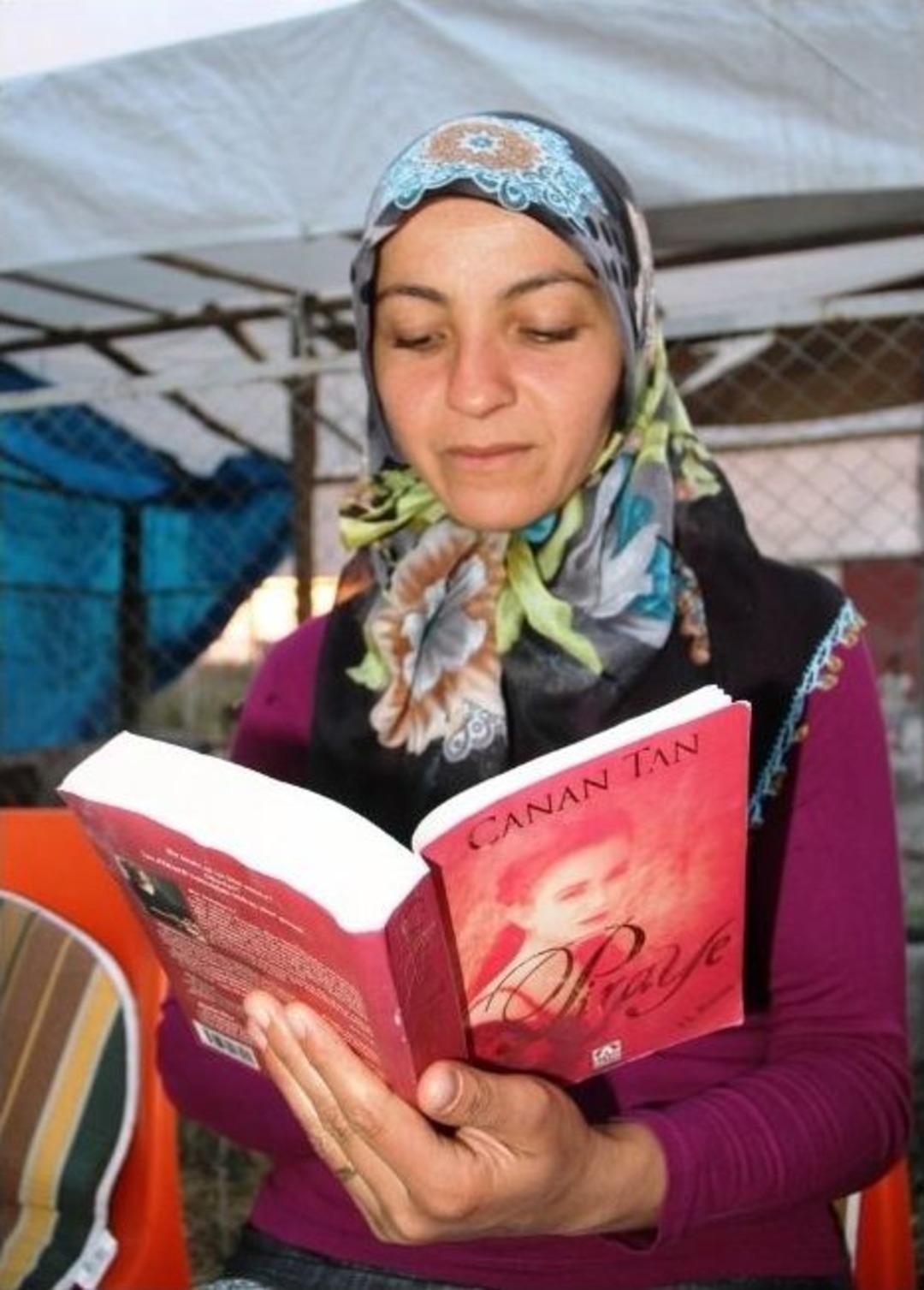 Dev Gen&ccedil;liler Konteyner Kente K&uuml;t&uuml;phane Kurdu