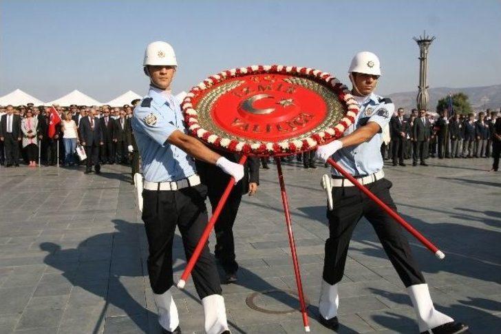 İzmir’de 30 Ağustos Kutlamaları G1