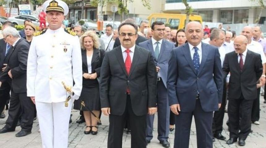 G&uuml;ng&ouml;ren&rsquo;de Zafer Bayramı T&ouml;reni