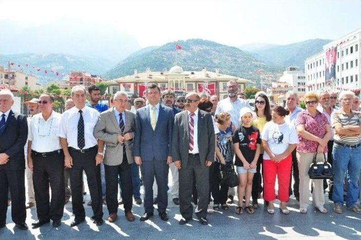 Chp’li Vekilden Çifte Kutlama G1