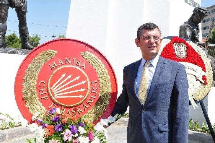 Chp’li Vekilden Çifte Kutlama G4