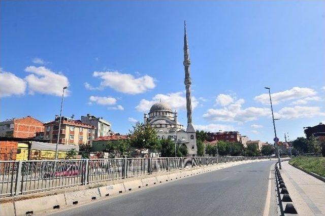 Bağcılar Mehmet Akif Bulvarı Yenileniyor