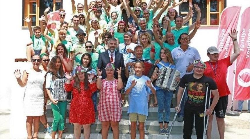 Vodafone&rsquo;un Antalya&rsquo;ya Yatırımı 54 Milyon Tl&rsquo;ye Ulaştı