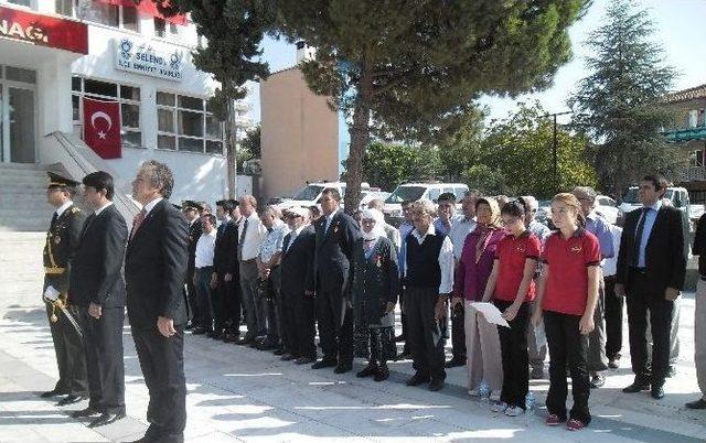 30 Ağustos Selendi’de Coşkuyla Kutlandı