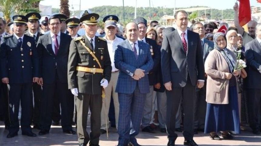 Ayvalık&rsquo;ta Zafer Bayramı Coşkusu