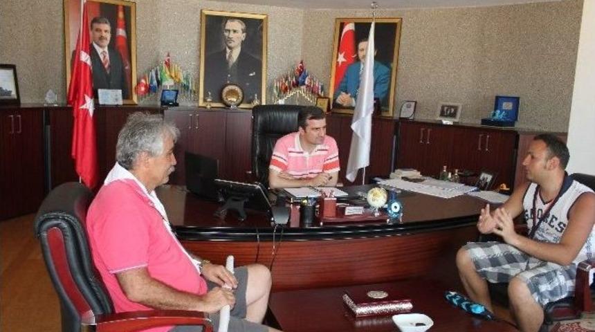 Ankara Doğal Yaşam Derneği,başkan Yemenici&rsquo;yi Ziyaret Etti