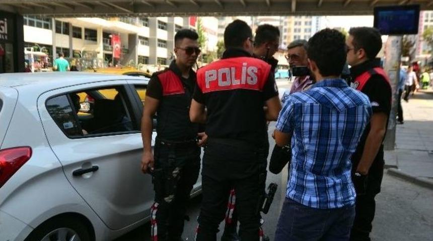 İranlı Dolandırıcılar Ka&ccedil;amadı