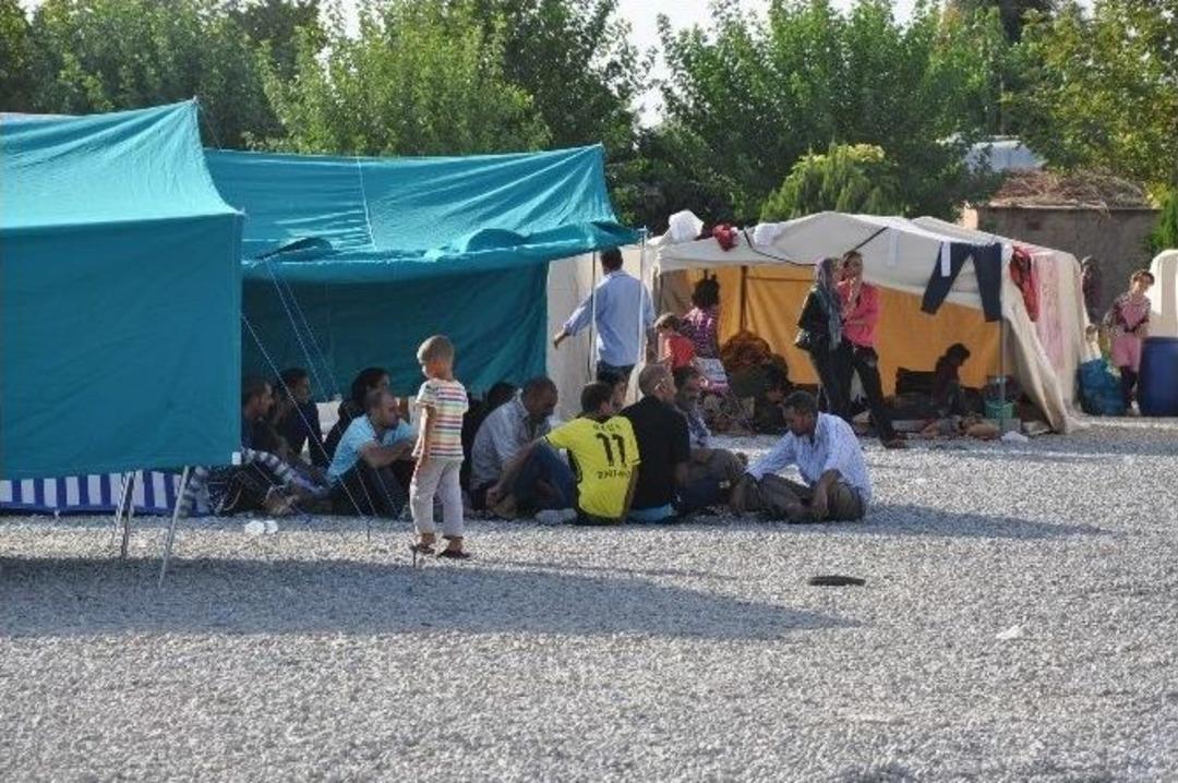 T&uuml;rk Kızılayı Silopi&rsquo;de Yardım Dağıttı