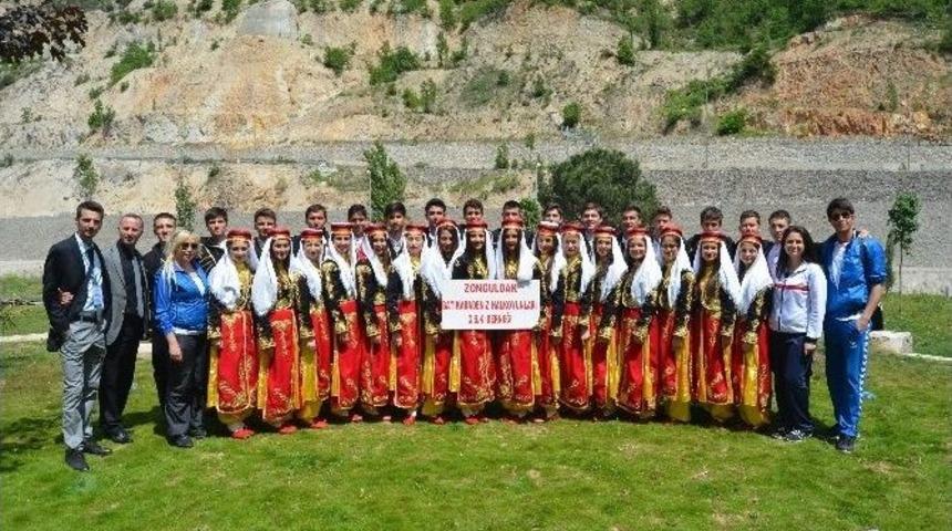 Batıkaradeniz Halk Oyunları Gsk Antalya Yolcusu