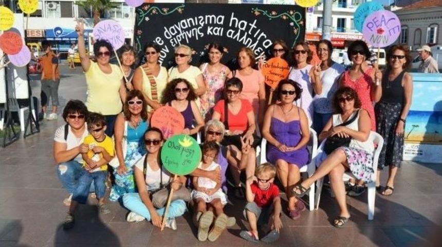 Ege&rsquo;nin İki Yakası &lsquo;d&uuml;nya Barışı&rsquo; İ&ccedil;in Buluştu