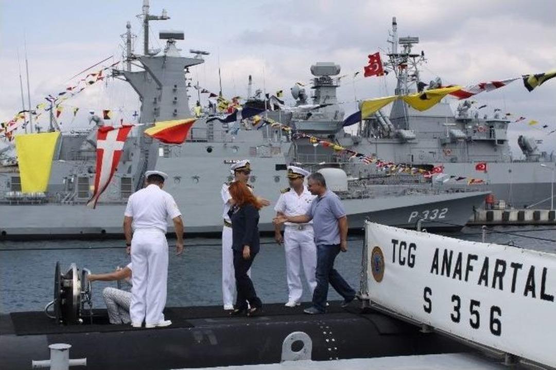 Donanma Zafer Bayramında Kapılarını Ziyaret&ccedil;ilere A&ccedil;tı