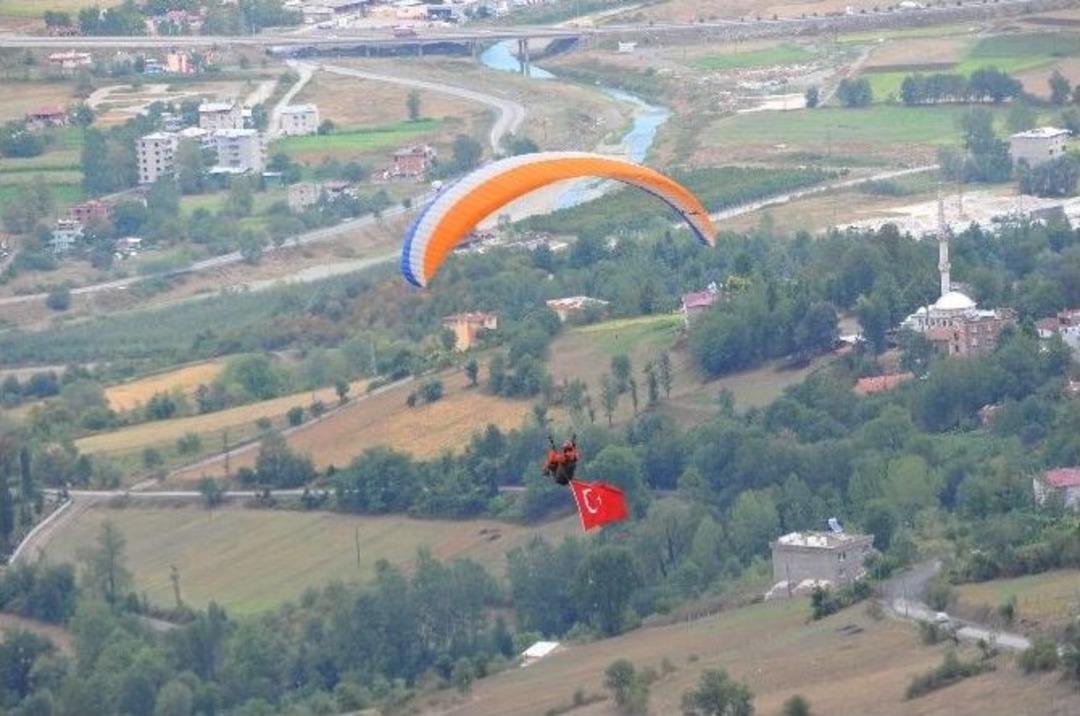Samsun&rsquo;da Yama&ccedil; Paraş&uuml;t&uuml; Şenliği